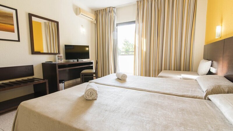 azuline Hotel Mar Amantis & Mar Amantis II